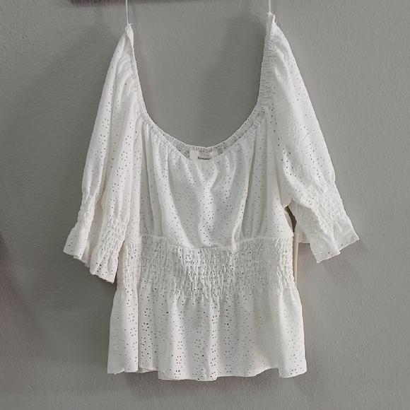 URBAN Romantics Tops - URBAN Romantics White Eyelet Blouse